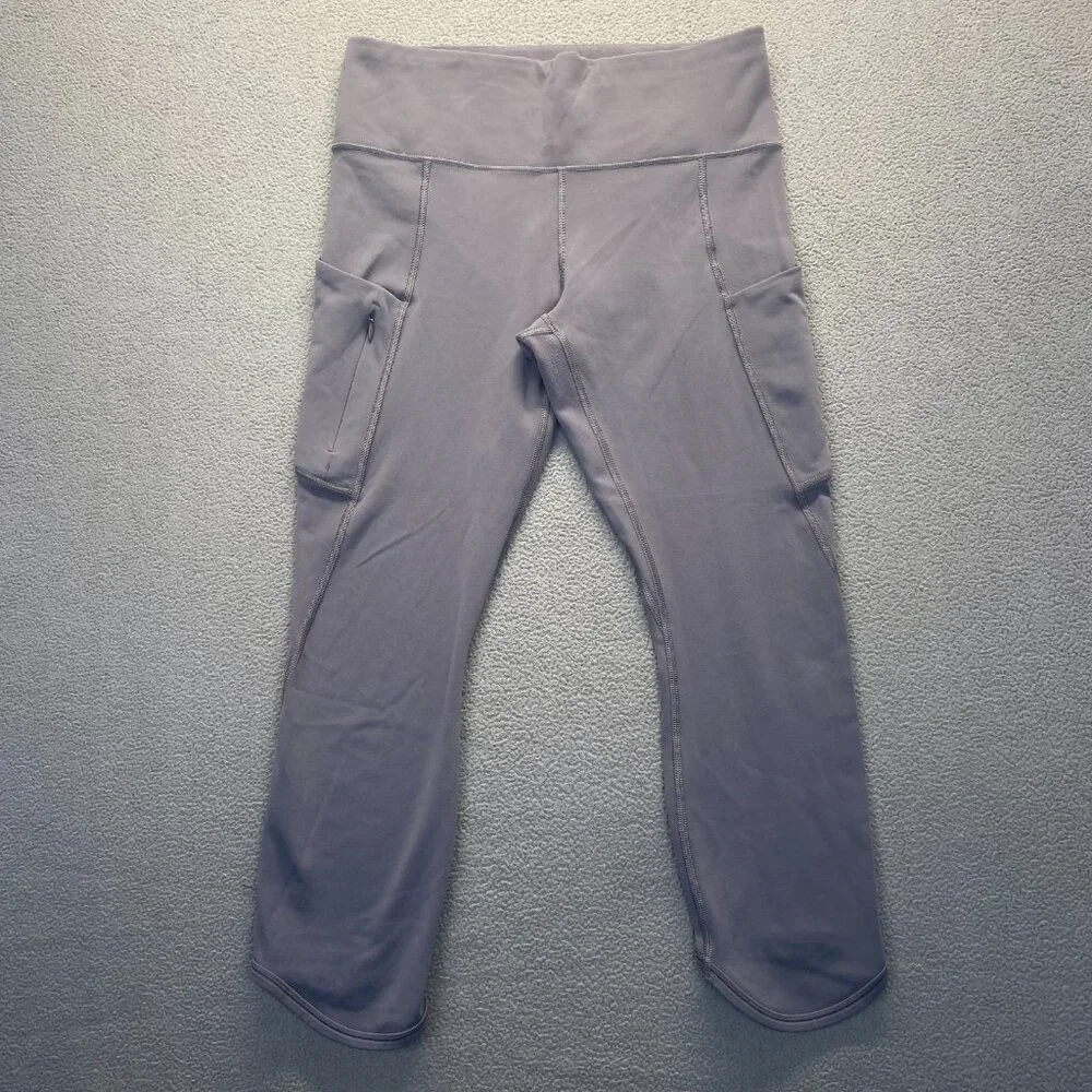 Athleta Cropped Capri Leggings Size M Athletic Pockets 79152 Gray,Running,Comfor